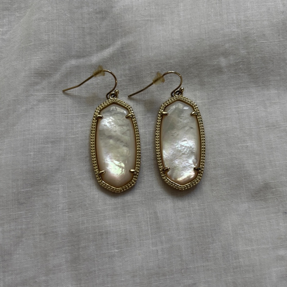 Kendra Scott Mother and of Pearl Elle Earrings